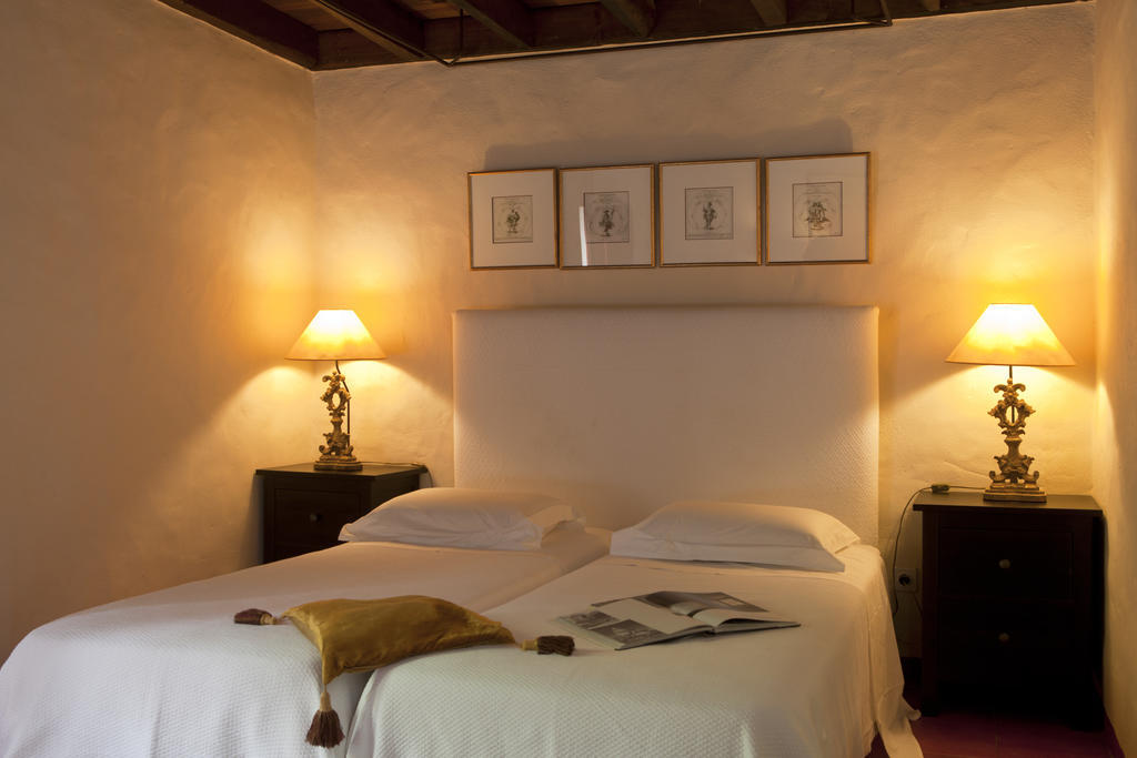 ホテルConvento Sao Saturnino コラレス 部屋 写真